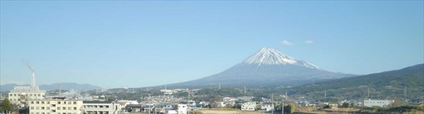 新幹線の車窓より